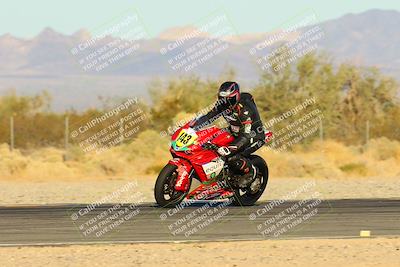 media/Dec-07-2024-CVMA (Sat) [[21c5f1ef85]]/Race 11-Amateur Supersport Open/